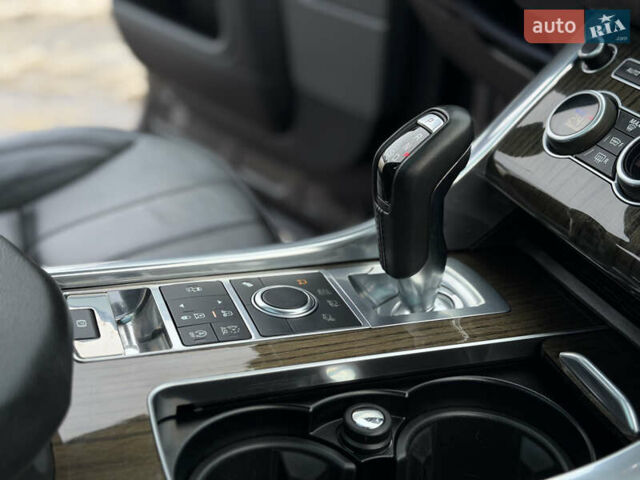 Чорний Ленд Ровер Range Rover Sport, об'ємом двигуна 3 л та пробігом 149 тис. км за 34500 $, фото 54 на Automoto.ua