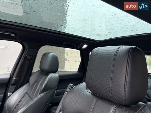 Чорний Ленд Ровер Range Rover Sport, об'ємом двигуна 3 л та пробігом 121 тис. км за 29222 $, фото 6 на Automoto.ua