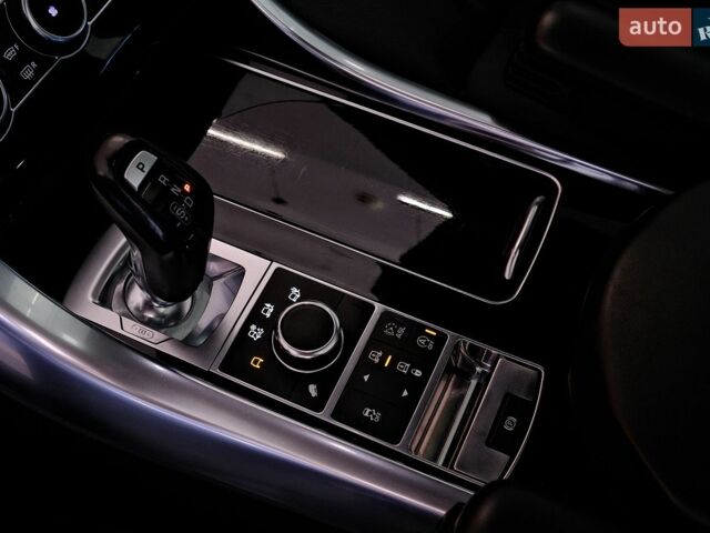Чорний Ленд Ровер Range Rover Sport, об'ємом двигуна 2.99 л та пробігом 124 тис. км за 23900 $, фото 20 на Automoto.ua