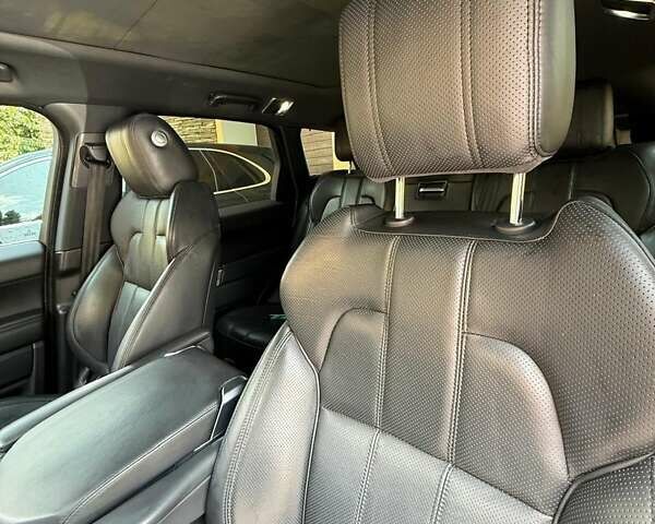 Черный Ленд Ровер Рендж Ровер Спорт, объемом двигателя 2.99 л и пробегом 78 тыс. км за 29500 $, фото 6 на Automoto.ua