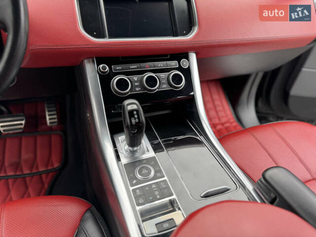 Чорний Ленд Ровер Range Rover Sport, об'ємом двигуна 5 л та пробігом 143 тис. км за 31900 $, фото 65 на Automoto.ua