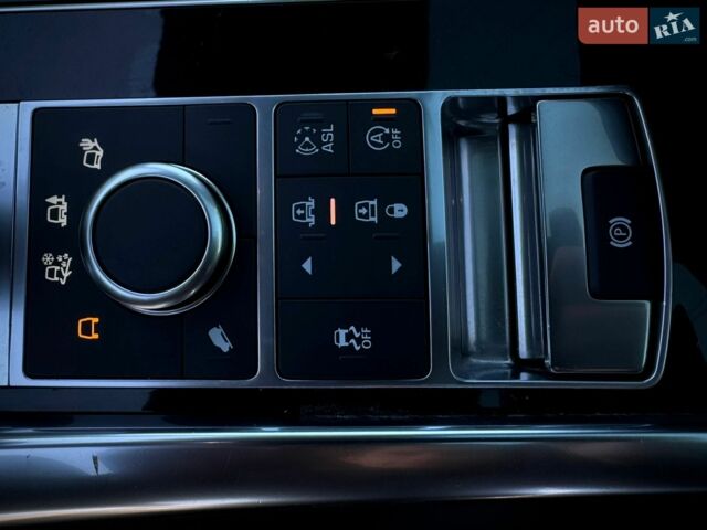 Чорний Ленд Ровер Range Rover Sport, об'ємом двигуна 3 л та пробігом 94 тис. км за 29300 $, фото 48 на Automoto.ua