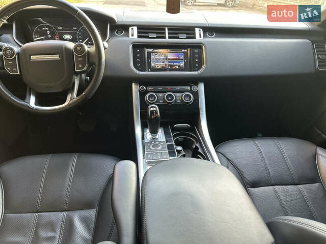 Черный Ленд Ровер Рендж Ровер Спорт, объемом двигателя 2.99 л и пробегом 132 тыс. км за 29500 $, фото 16 на Automoto.ua