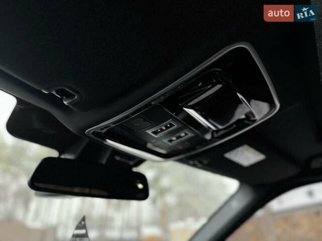 Чорний Ленд Ровер Range Rover Sport, об'ємом двигуна 3 л та пробігом 154 тис. км за 33000 $, фото 55 на Automoto.ua