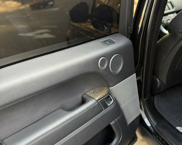 Черный Ленд Ровер Рендж Ровер Спорт, объемом двигателя 2.99 л и пробегом 160 тыс. км за 29000 $, фото 22 на Automoto.ua