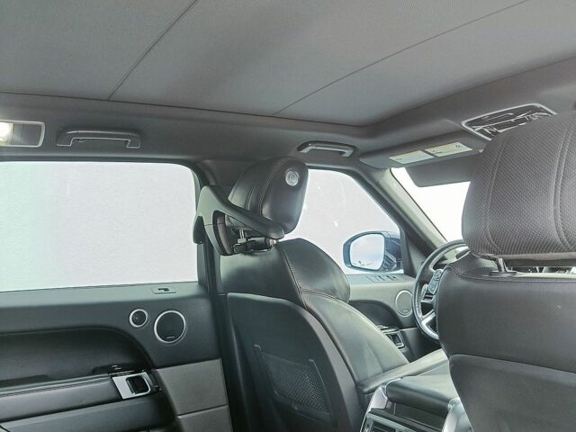 Чорний Ленд Ровер Range Rover Sport, об'ємом двигуна 2.99 л та пробігом 195 тис. км за 24000 $, фото 13 на Automoto.ua