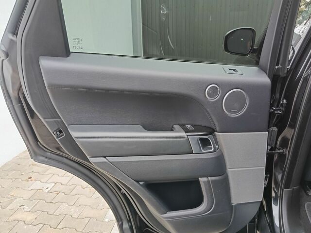Чорний Ленд Ровер Range Rover Sport, об'ємом двигуна 2.99 л та пробігом 195 тис. км за 24000 $, фото 17 на Automoto.ua