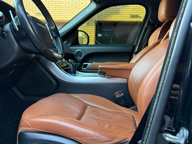 Чорний Ленд Ровер Range Rover Sport, об'ємом двигуна 3 л та пробігом 193 тис. км за 30650 $, фото 16 на Automoto.ua