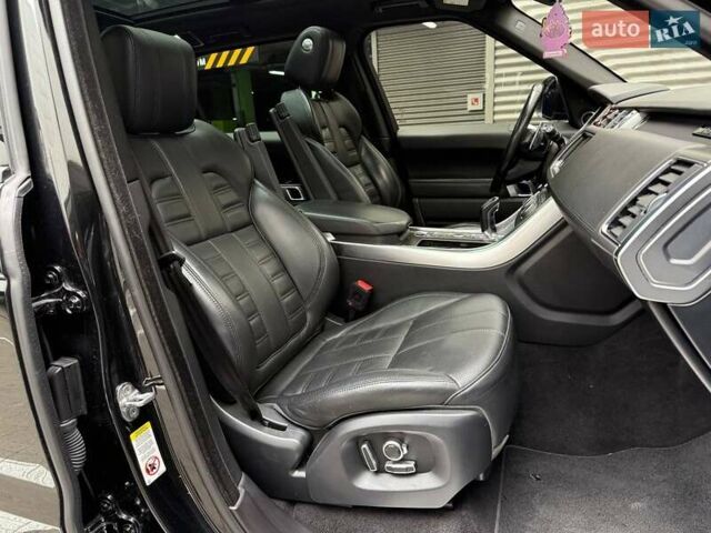 Черный Ленд Ровер Рендж Ровер Спорт, объемом двигателя 3 л и пробегом 159 тыс. км за 30990 $, фото 10 на Automoto.ua