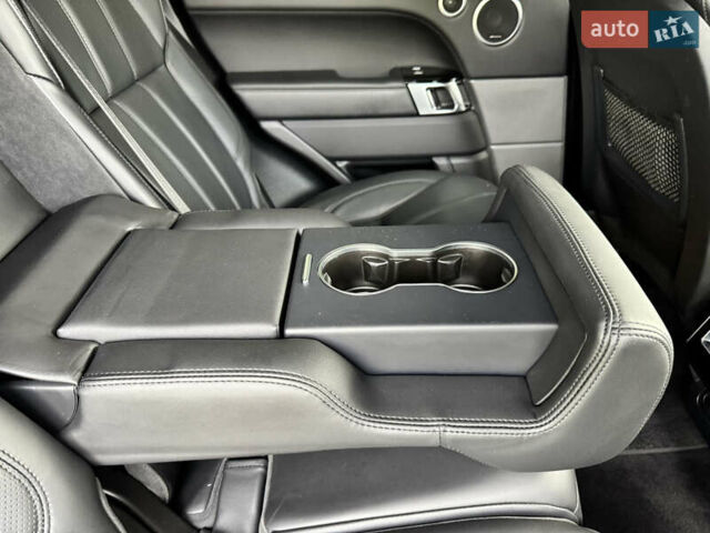 Черный Ленд Ровер Рендж Ровер Спорт, объемом двигателя 3 л и пробегом 154 тыс. км за 27900 $, фото 33 на Automoto.ua