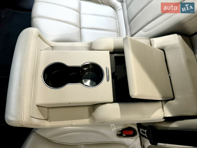Чорний Ленд Ровер Range Rover Sport, об'ємом двигуна 2.99 л та пробігом 162 тис. км за 36000 $, фото 32 на Automoto.ua
