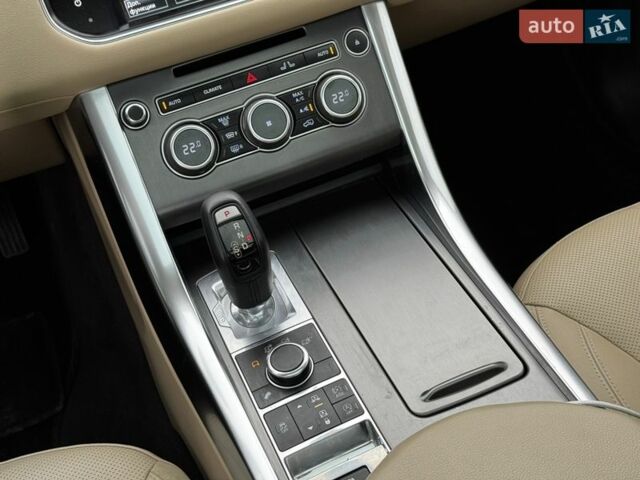 Черный Ленд Ровер Рендж Ровер Спорт, объемом двигателя 3 л и пробегом 190 тыс. км за 31000 $, фото 30 на Automoto.ua