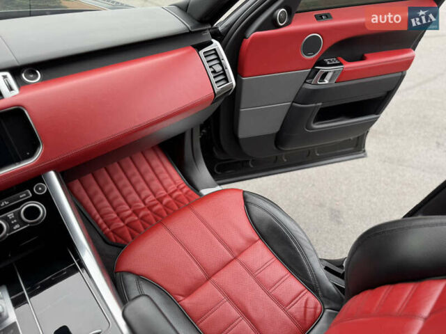 Чорний Ленд Ровер Range Rover Sport, об'ємом двигуна 5 л та пробігом 143 тис. км за 31900 $, фото 66 на Automoto.ua