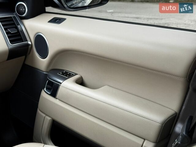 Черный Ленд Ровер Рендж Ровер Спорт, объемом двигателя 3 л и пробегом 190 тыс. км за 31000 $, фото 31 на Automoto.ua