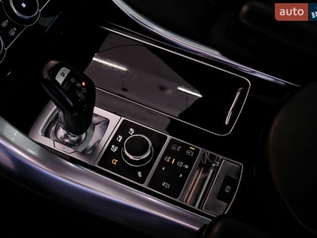 Чорний Ленд Ровер Range Rover Sport, об'ємом двигуна 2.99 л та пробігом 124 тис. км за 24900 $, фото 20 на Automoto.ua
