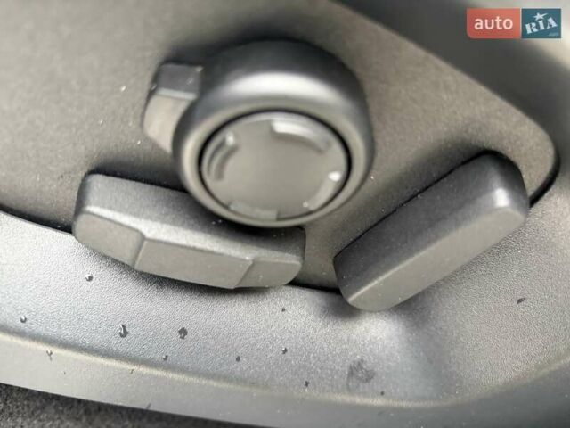 Чорний Ленд Ровер Range Rover Sport, об'ємом двигуна 3 л та пробігом 121 тис. км за 29222 $, фото 4 на Automoto.ua