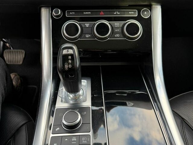 Чорний Ленд Ровер Range Rover Sport, об'ємом двигуна 2.99 л та пробігом 207 тис. км за 17900 $, фото 16 на Automoto.ua