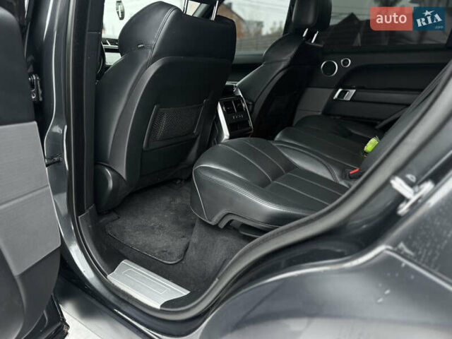 Чорний Ленд Ровер Range Rover Sport, об'ємом двигуна 3 л та пробігом 154 тис. км за 33000 $, фото 31 на Automoto.ua