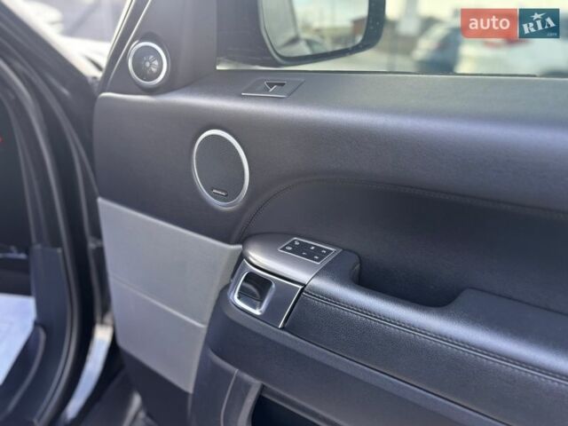 Черный Ленд Ровер Рендж Ровер Спорт, объемом двигателя 2.99 л и пробегом 201 тыс. км за 26900 $, фото 8 на Automoto.ua