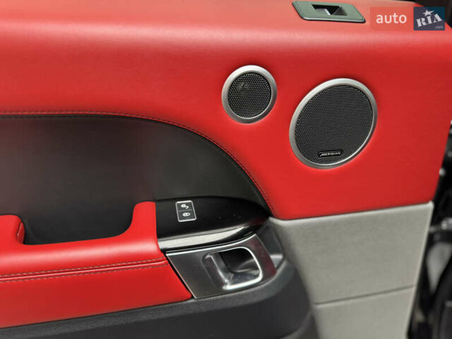 Черный Ленд Ровер Рендж Ровер Спорт, объемом двигателя 5 л и пробегом 143 тыс. км за 28500 $, фото 74 на Automoto.ua