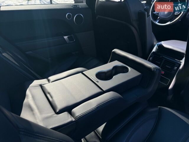 Чорний Ленд Ровер Range Rover Sport, об'ємом двигуна 3 л та пробігом 94 тис. км за 29300 $, фото 36 на Automoto.ua
