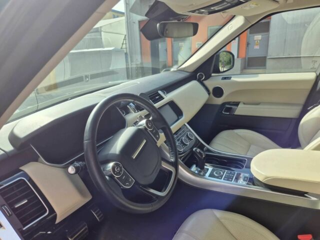 Чорний Ленд Ровер Range Rover Sport, об'ємом двигуна 4.4 л та пробігом 72 тис. км за 22100 $, фото 7 на Automoto.ua