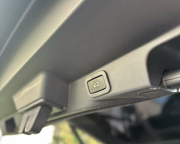 Черный Ленд Ровер Рендж Ровер Спорт, объемом двигателя 2.99 л и пробегом 132 тыс. км за 29500 $, фото 8 на Automoto.ua