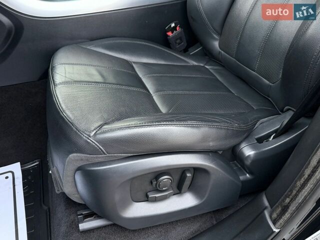 Чорний Ленд Ровер Range Rover Sport, об'ємом двигуна 3 л та пробігом 160 тис. км за 25000 $, фото 14 на Automoto.ua