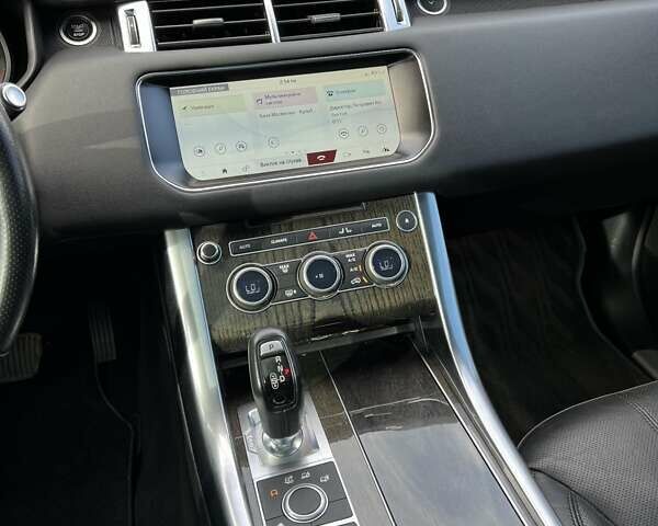 Черный Ленд Ровер Рендж Ровер Спорт, объемом двигателя 3 л и пробегом 180 тыс. км за 33000 $, фото 44 на Automoto.ua