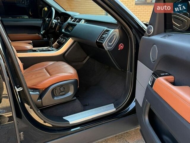 Чорний Ленд Ровер Range Rover Sport, об'ємом двигуна 3 л та пробігом 193 тис. км за 32000 $, фото 17 на Automoto.ua