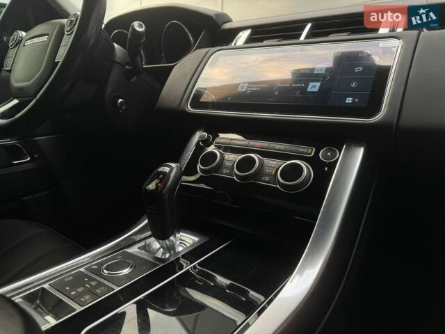 Чорний Ленд Ровер Range Rover Sport, об'ємом двигуна 3 л та пробігом 196 тис. км за 32990 $, фото 81 на Automoto.ua