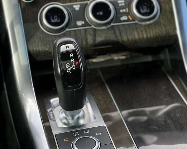 Черный Ленд Ровер Рендж Ровер Спорт, объемом двигателя 3 л и пробегом 180 тыс. км за 33000 $, фото 13 на Automoto.ua