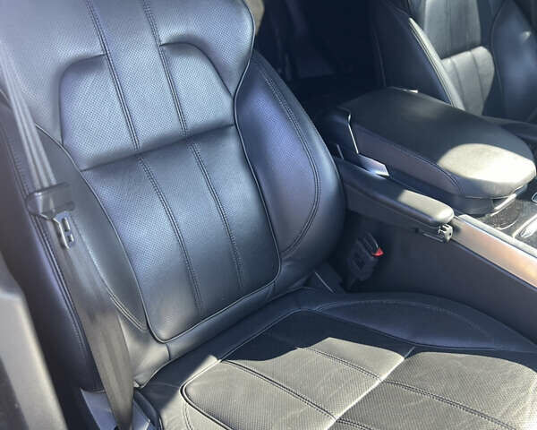 Черный Ленд Ровер Рендж Ровер Спорт, объемом двигателя 2.99 л и пробегом 120 тыс. км за 34000 $, фото 6 на Automoto.ua