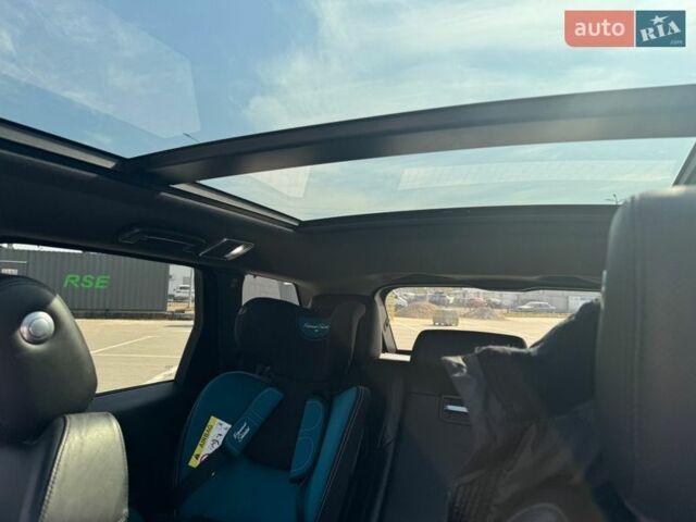 Черный Ленд Ровер Рендж Ровер Спорт, объемом двигателя 3 л и пробегом 83 тыс. км за 39500 $, фото 2 на Automoto.ua