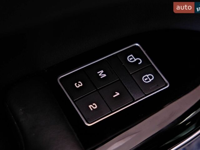 Чорний Ленд Ровер Range Rover Sport, об'ємом двигуна 2.99 л та пробігом 124 тис. км за 24900 $, фото 16 на Automoto.ua