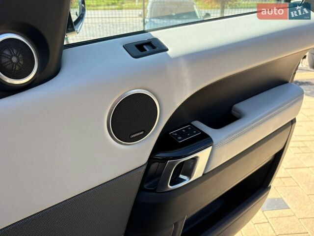 Чорний Ленд Ровер Range Rover Sport, об'ємом двигуна 2.99 л та пробігом 226 тис. км за 26500 $, фото 35 на Automoto.ua