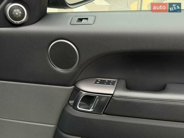 Черный Ленд Ровер Рендж Ровер Спорт, объемом двигателя 3 л и пробегом 143 тыс. км за 28299 $, фото 28 на Automoto.ua