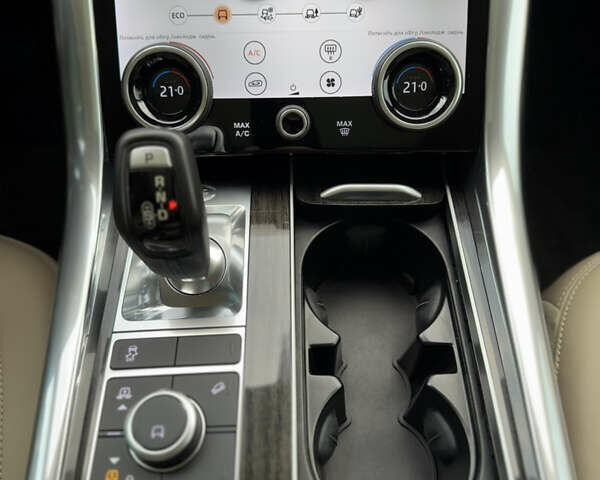 Черный Ленд Ровер Рендж Ровер Спорт, объемом двигателя 2.99 л и пробегом 66 тыс. км за 45800 $, фото 44 на Automoto.ua