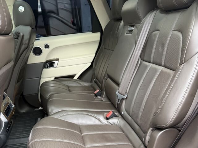 Чорний Ленд Ровер Range Rover Sport, об'ємом двигуна 2.99 л та пробігом 135 тис. км за 31900 $, фото 28 на Automoto.ua