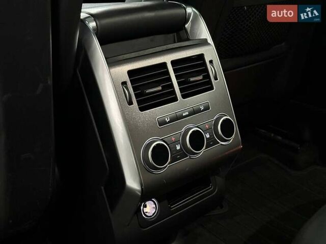 Чорний Ленд Ровер Range Rover Sport, об'ємом двигуна 2.99 л та пробігом 160 тис. км за 29990 $, фото 42 на Automoto.ua