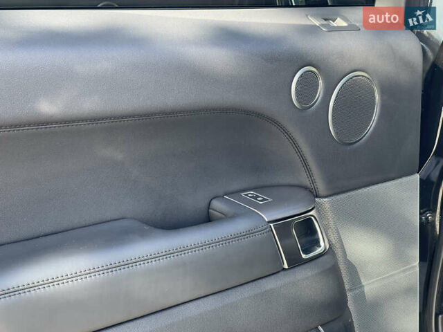 Ленд Ровер Рендж Ровер Спорт 2017 в Киеве на Automoto.ua Черный Ленд Ровер Рендж Ровер Спорт, объемом двигателя 3 л и пробегом 143 тыс. км за 37000 $, фото 17 на Automoto.ua