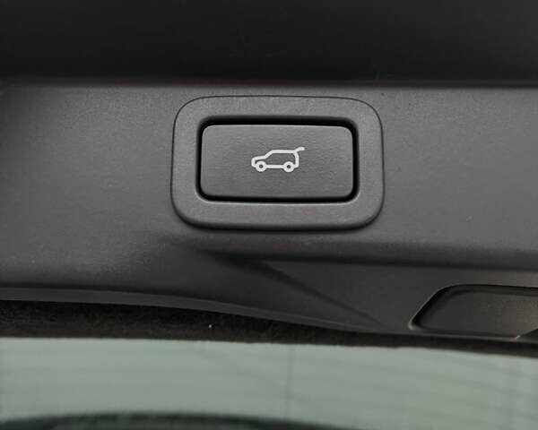 Черный Ленд Ровер Рендж Ровер Спорт, объемом двигателя 2.99 л и пробегом 192 тыс. км за 35100 $, фото 15 на Automoto.ua