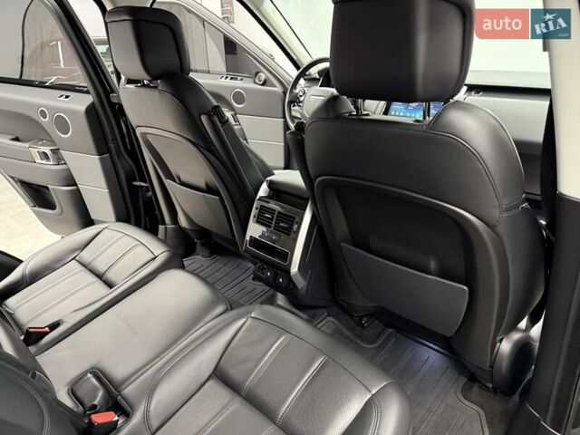 Чорний Ленд Ровер Range Rover Sport, об'ємом двигуна 2 л та пробігом 78 тис. км за 39700 $, фото 27 на Automoto.ua