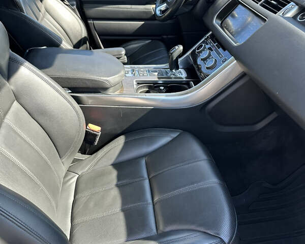 Чорний Ленд Ровер Range Rover Sport, об'ємом двигуна 2.99 л та пробігом 163 тис. км за 33700 $, фото 8 на Automoto.ua