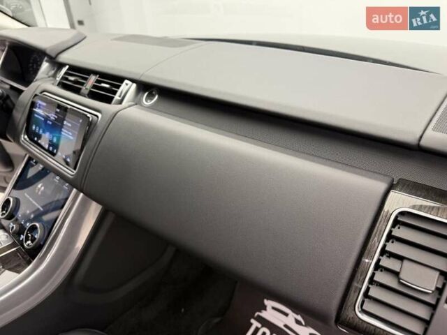 Чорний Ленд Ровер Range Rover Sport, об'ємом двигуна 2 л та пробігом 78 тис. км за 39700 $, фото 41 на Automoto.ua