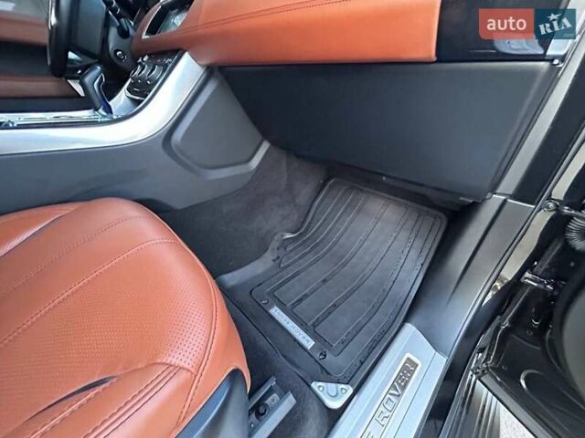 Чорний Ленд Ровер Range Rover Sport, об'ємом двигуна 2.99 л та пробігом 65 тис. км за 62000 $, фото 10 на Automoto.ua