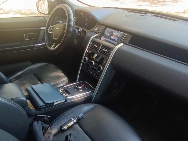 Чорний Ленд Ровер Range Rover Sport, об'ємом двигуна 2 л та пробігом 173 тис. км за 18500 $, фото 6 на Automoto.ua