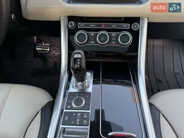 Чорний Ленд Ровер Range Rover Sport, об'ємом двигуна 2.99 л та пробігом 85 тис. км за 33500 $, фото 31 на Automoto.ua