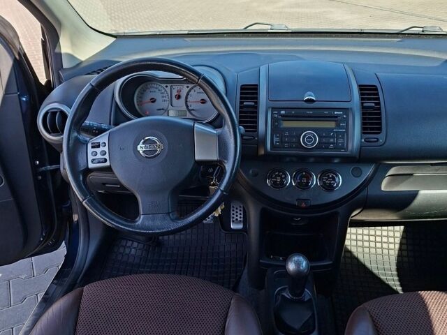Чорний Ленд Ровер Range Rover Sport, об'ємом двигуна 3 л та пробігом 131 тис. км за 26200 $, фото 2 на Automoto.ua