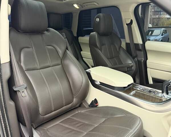 Черный Ленд Ровер Рендж Ровер Спорт, объемом двигателя 2.99 л и пробегом 135 тыс. км за 34900 $, фото 23 на Automoto.ua